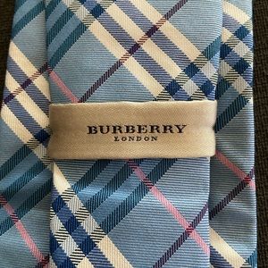 Burberry tie